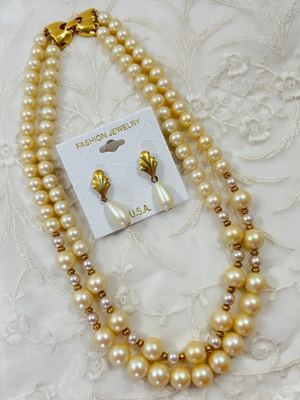 Monet Faux Pearl Collar Necklace Vintage Beaded Double Strand & Earrings 1960's